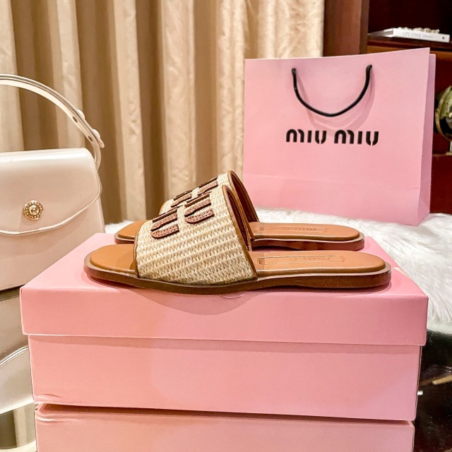 Fashion Design Women Luxury Casual Slides