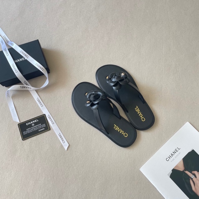 Luxury Fashion Camellia Women Flip Flops
