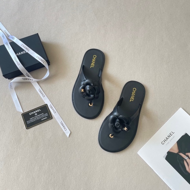 Luxury Fashion Camellia Women Flip Flops