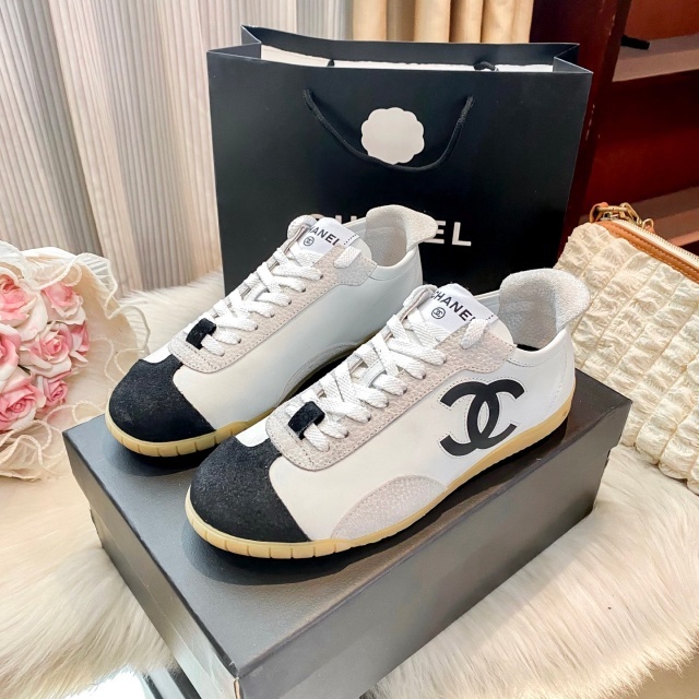 Luxury Fashion Color Block Unisex Sneakers