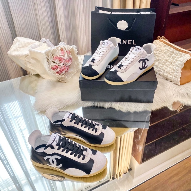 Luxury Fashion Color Block Unisex Sneakers