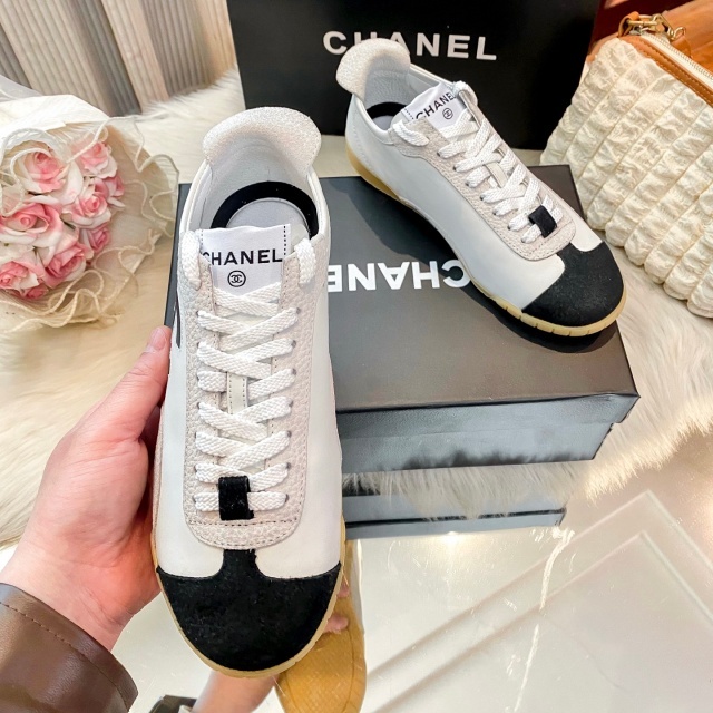 Luxury Fashion Color Block Unisex Sneakers