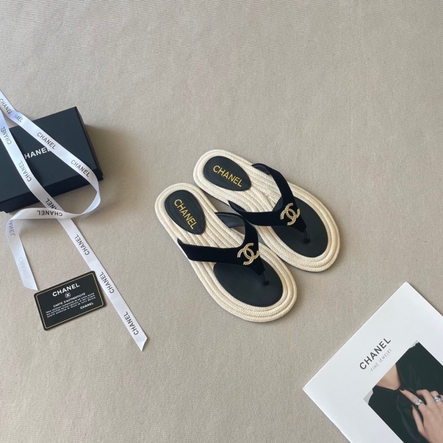 Luxury Fashion Women Beach Flip Flops