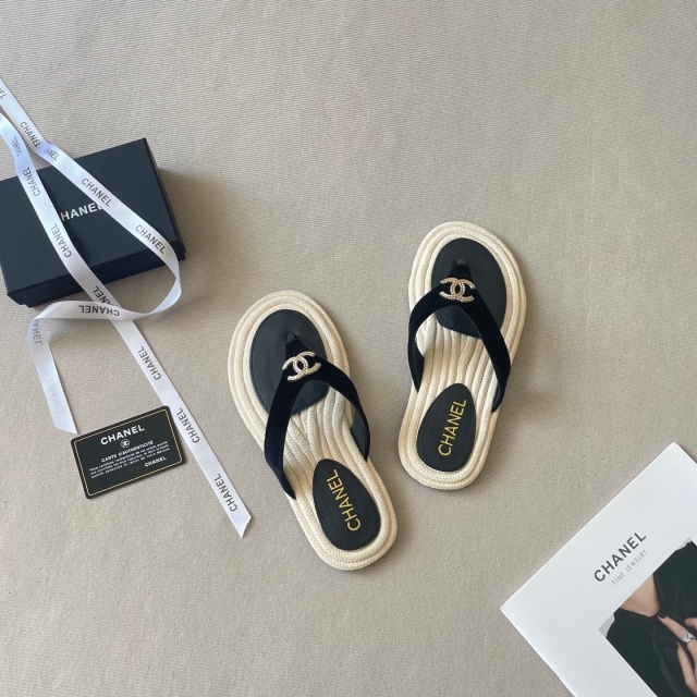 Luxury Fashion Women Beach Flip Flops