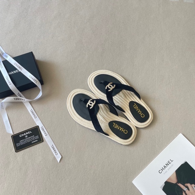 Luxury Fashion Women Beach Flip Flops
