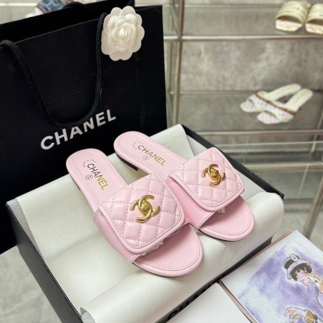 Luxury Fashion Metal Logo Women Casual Slides