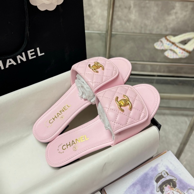 Luxury Fashion Metal Logo Women Casual Slides