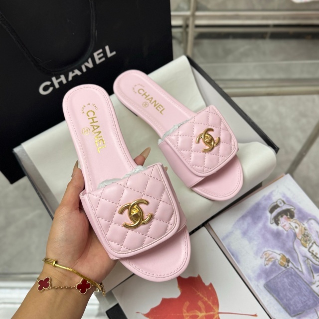 Luxury Fashion Metal Logo Women Casual Slides