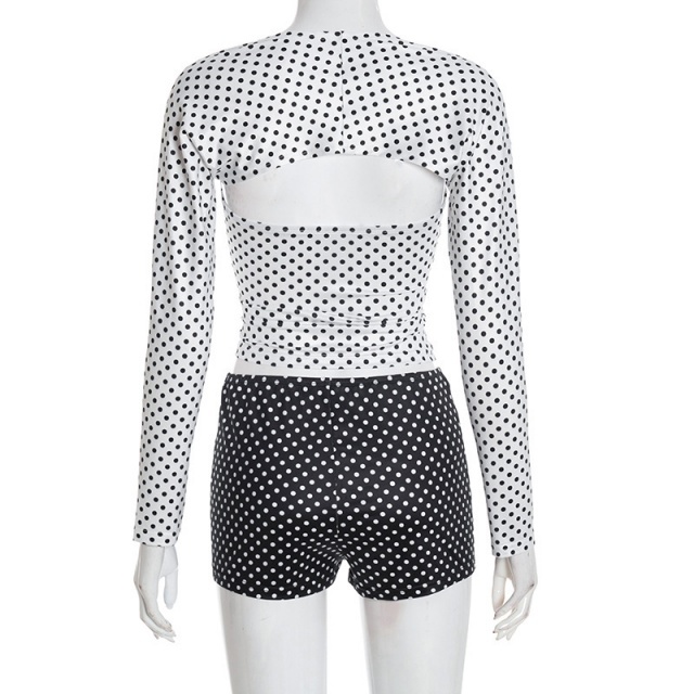 Retro Color-blocked Polka Dot Shorts Set