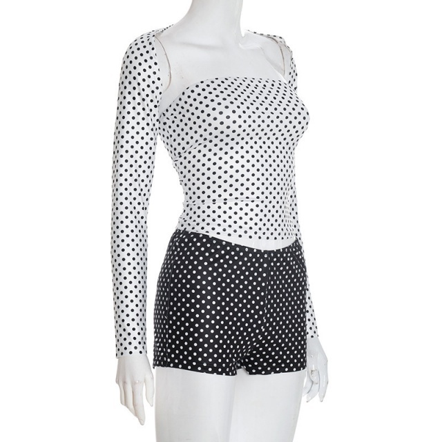 Retro Color-blocked Polka Dot Shorts Set
