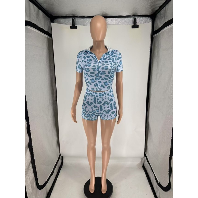 Leopard Printed Hooded Two Pieces Short Set