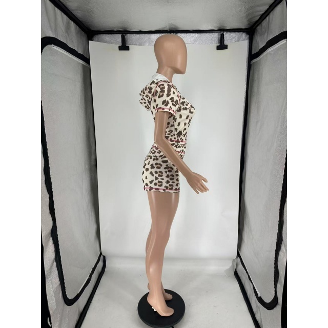 Leopard Printed Hooded Two Pieces Short Set