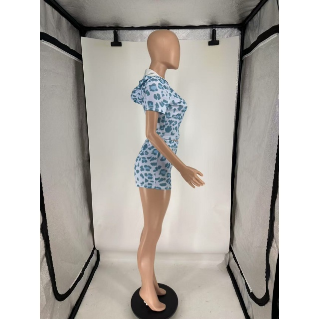 Leopard Printed Hooded Two Pieces Short Set
