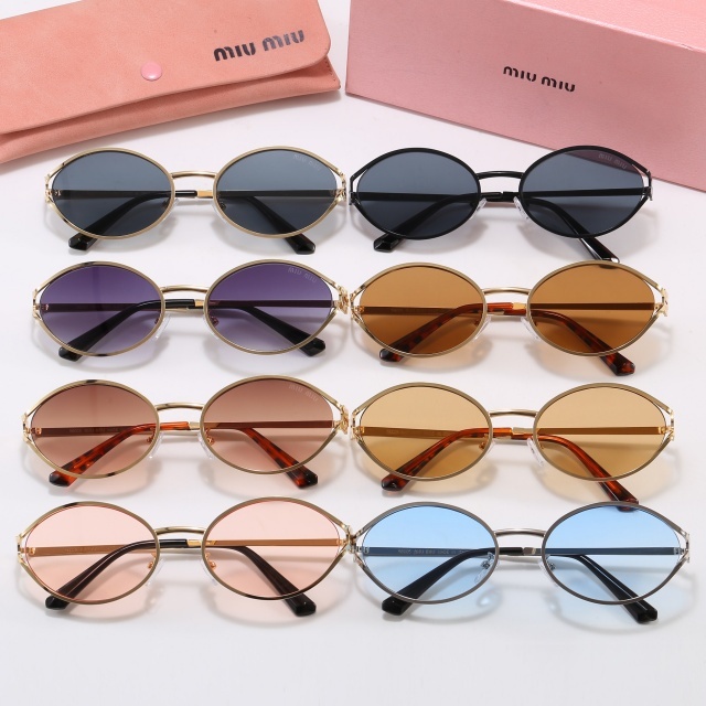 Oval Frame Retro Glasses