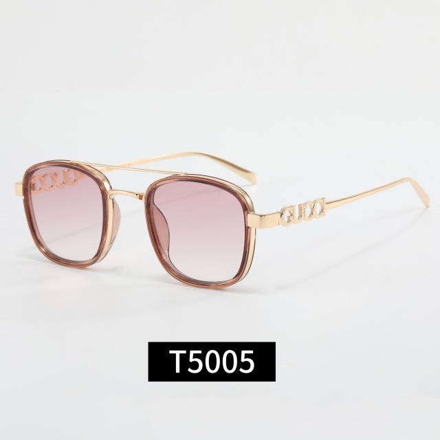 Classic Design Luxury Glasses