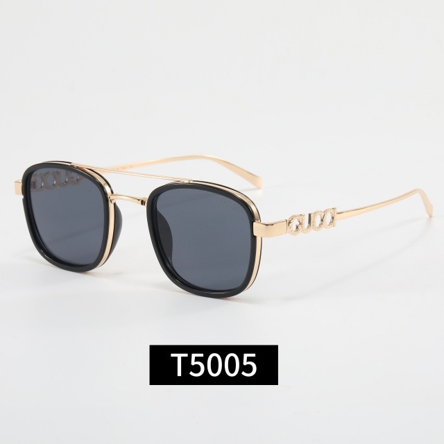 Classic Design Luxury Glasses