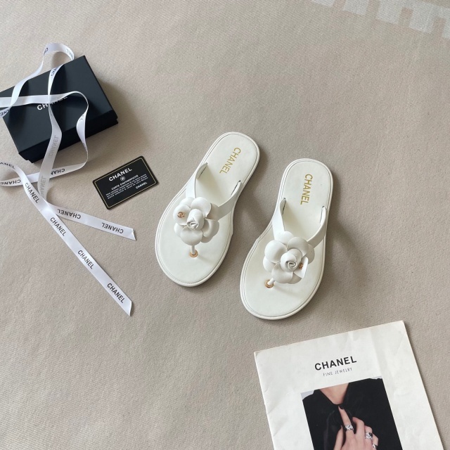 Luxury Fashion Women Camellia Beach Flip Flops