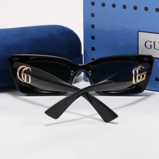 Vintage Style Small Frame Luxury Glasses