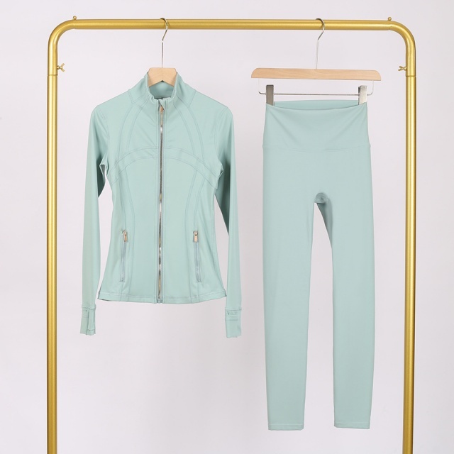 Gold Zipper Slim Fit Yoga Pant Set (come with logo and tag )