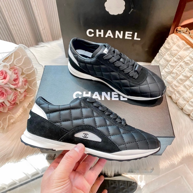 Luxury Fashion Women Casual Sneakers