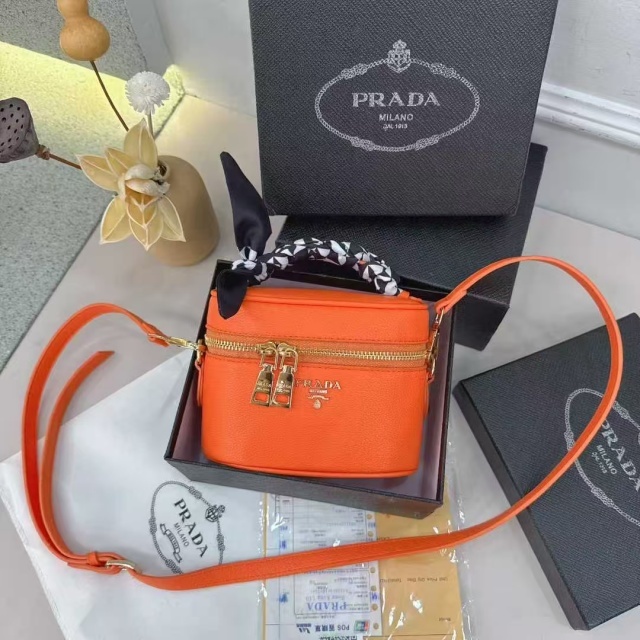 Fashion Leather Crossbody Makeup Bags