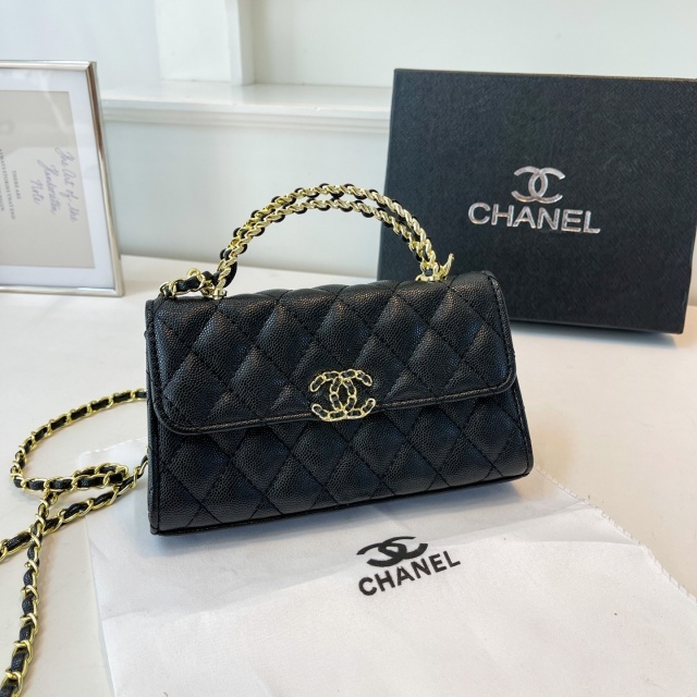 Metal Logo Fashion Chained Messenger Bags