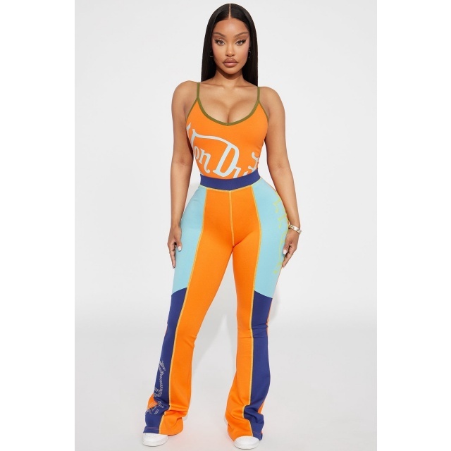 Printed Cami Bodysuit Top Slim Fit Pant Set