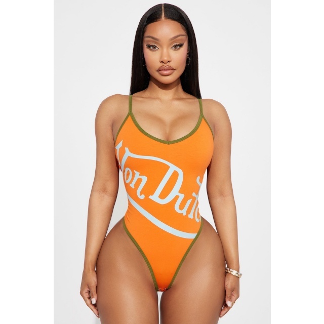 Printed Cami Bodysuit Top Slim Fit Pant Set