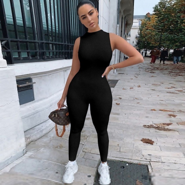 Solid Color Sleeveless Slim Fit Jumpsuit