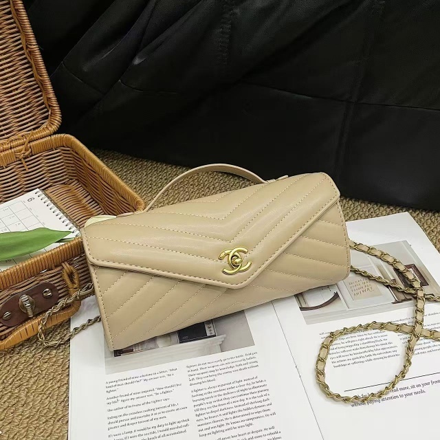 Chained Leather Fashion Messenger Bags
