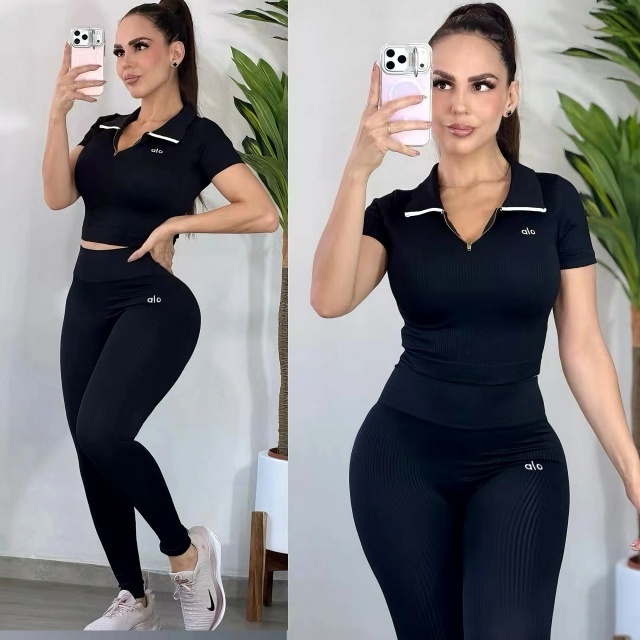 Fashion Embroidery Ribbed Jogging Suit