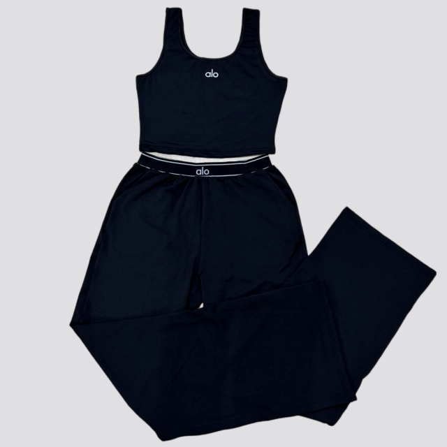 Fashion Embroidery Tank Top Tracksuit Set
