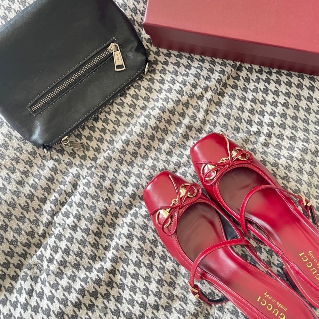 Luxury Fashion Women Casual Chunky Sandals