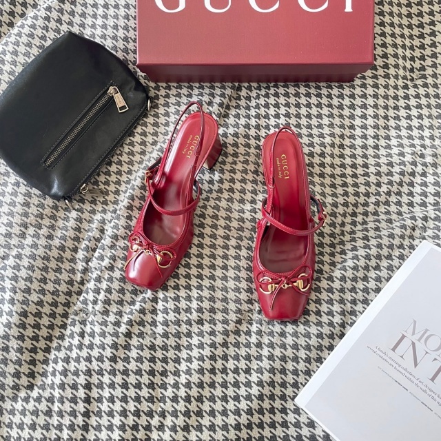 Luxury Fashion Women Casual Chunky Sandals