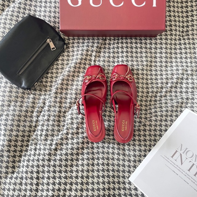 Luxury Fashion Women Casual Chunky Sandals