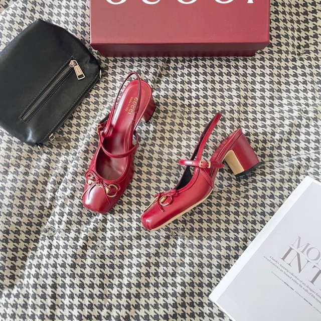 Luxury Fashion Women Casual Chunky Sandals