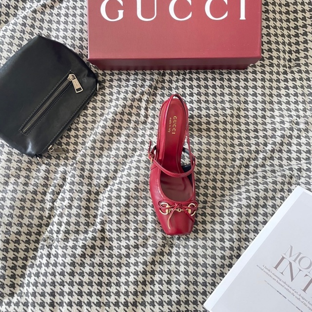 Luxury Fashion Women Casual Chunky Sandals