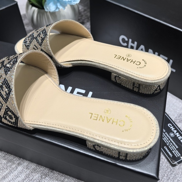 Luxury Fashion Women Rhinestones Casual Sandals