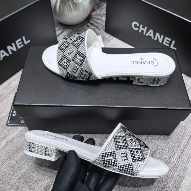 Luxury Fashion Women Rhinestones Casual Sandals