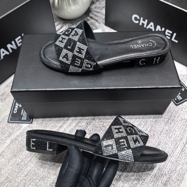 Luxury Fashion Women Rhinestones Casual Sandals