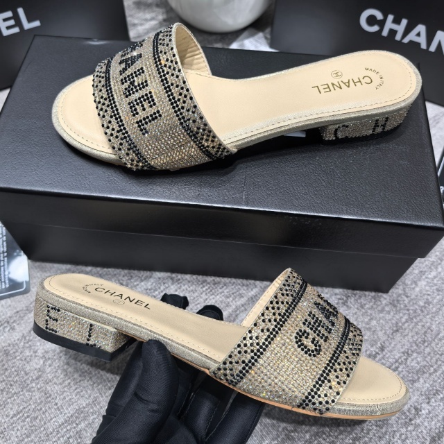 Luxury Fashion Women Rhinestones Casual Sandals