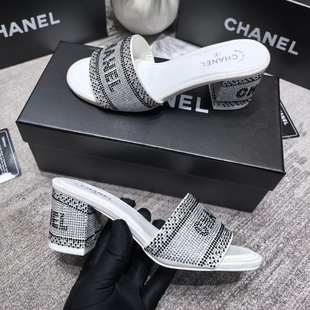 Luxury Fashion Women Rhinestones Casual Sandals