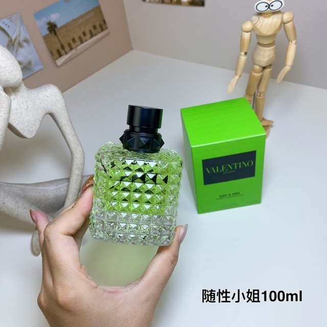 Donna Born in Roma Green Stravaganza Women Fragrance
