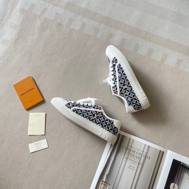 Luxury Fashion Design Women Casual Sneakers