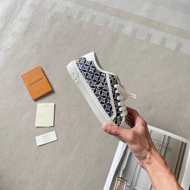 Luxury Fashion Design Women Casual Sneakers