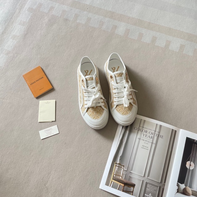 Luxury Fashion Design Women Casual Sneakers