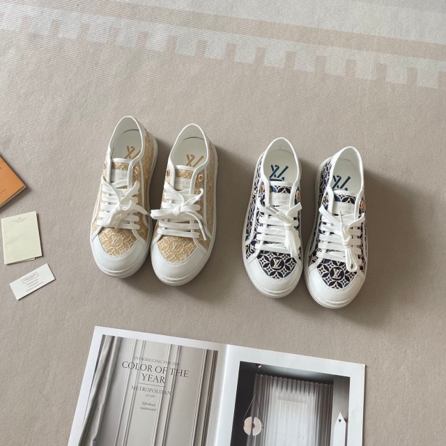 Luxury Fashion Design Women Casual Sneakers