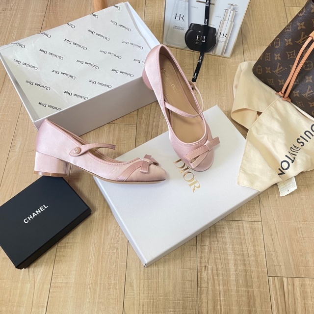 Luxury Fashion Satin Chunky Mary Jane Shoes