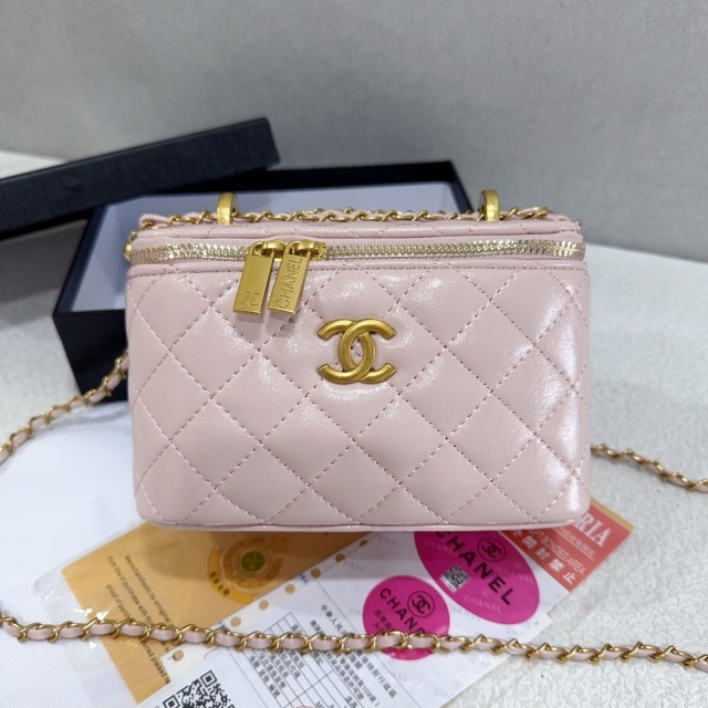 Metal Logo Fashion Leather Makeup Bags