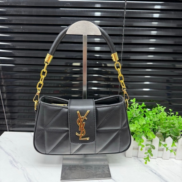 Fashion Metal Logo Leather Women Purses